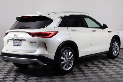 Majestic White 2020 INFINITI QX50 LUXE