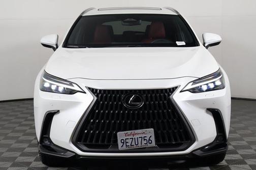 2023 Lexus NX 450h+ Luxury
