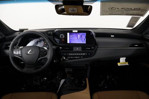 2025 Lexus ES 350 Base