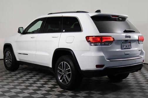 2020 Jeep Grand Cherokee Laredo