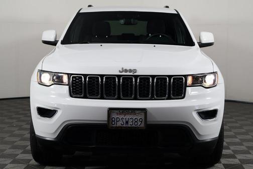 2020 Jeep Grand Cherokee Laredo
