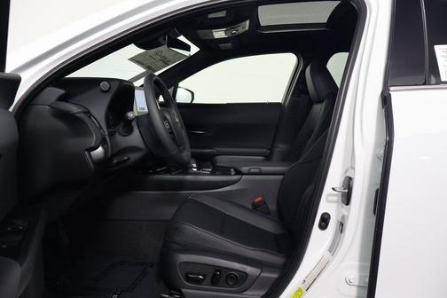 Ultra White 2026 Lexus UX 300h Base