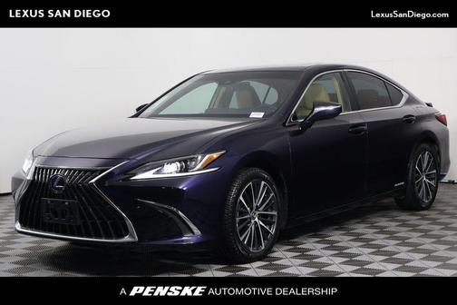 2022 Lexus ES 300h Premium