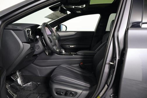 2026 Lexus NX 450h+ F SPORT Handling