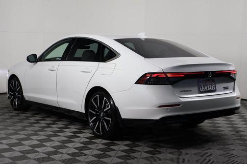2023 Honda Accord Hybrid Touring