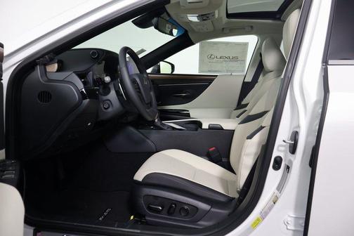 2025 Lexus ES 350 Base