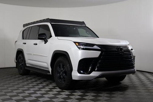 2025 Lexus LX 700h Overtrail