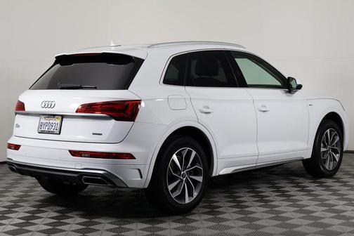 2022 Audi Q5 45 S line Premium Plus