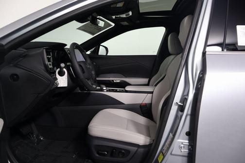 Iridium 2026 Lexus RX 350 Premium