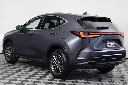 2025 Lexus NX 350h Premium