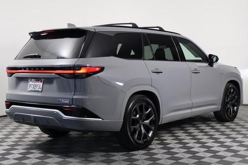 2025 Lexus TX 500h F SPORT Premium