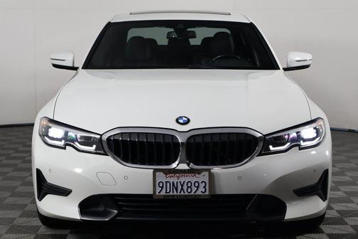 2019 BMW 330 xDrive