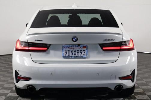 2019 BMW 330 xDrive