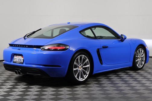 2024 Porsche 718 Cayman Base
