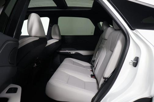 Eminent White Pearl 2026 Lexus RX 350h Premium+