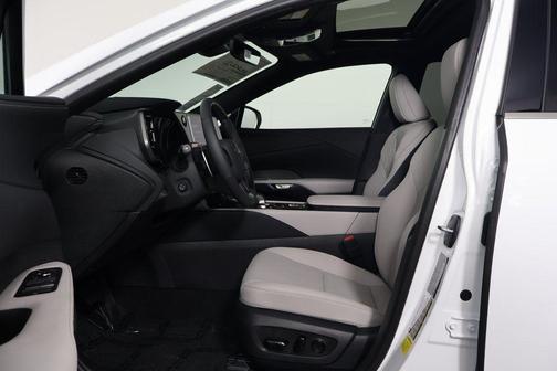 Ultra White 2026 Lexus RX 350 F SPORT Design