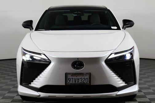 2025 Lexus RZ 450e Premium
