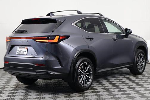 2025 Lexus NX 350h Premium