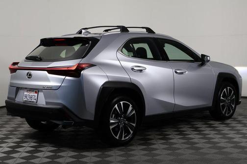 2025 Lexus UX 300h Base