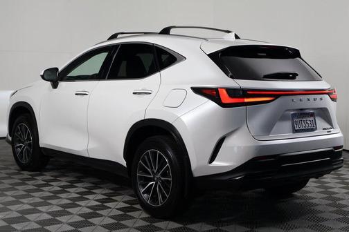 2025 Lexus NX 350h Premium