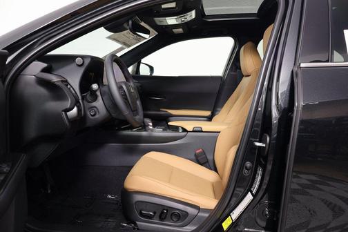 Caviar 2026 Lexus UX 300h Premium