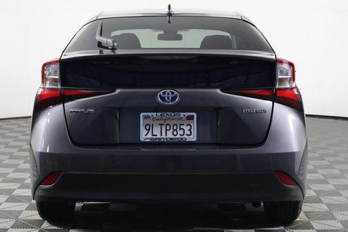 2022 Toyota Prius LE