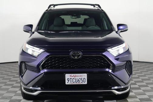 2025 Toyota RAV4 Hybrid SE