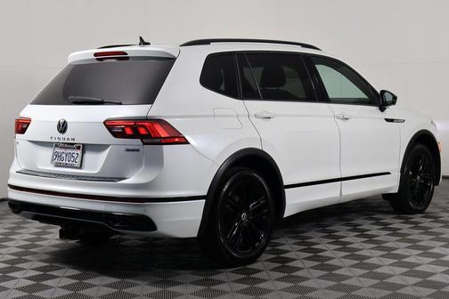 2022 Volkswagen Tiguan 2.0T SE R-Line Black 4MOTION