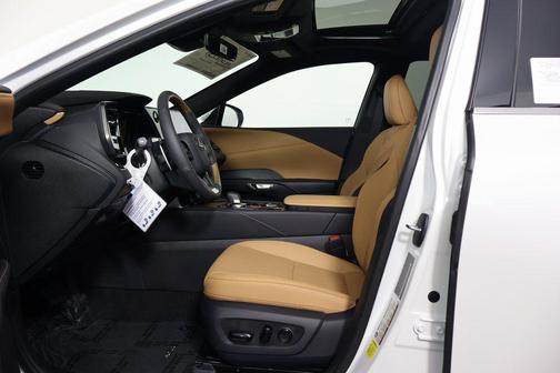 Eminent White Pearl 2026 Lexus RX 350h Premium