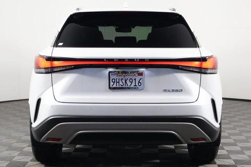 Eminent White Pearl 2023 Lexus RX 350 Premium