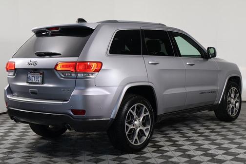 2018 Jeep Grand Cherokee Sterling Edition