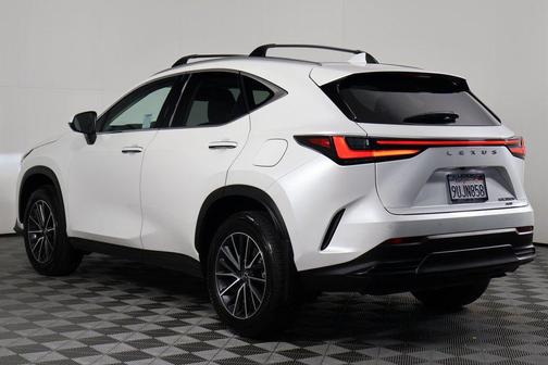 2025 Lexus NX 350h Premium