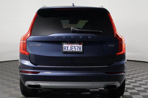 Denim Blue Metallic 2021 Volvo XC90 T6 Momentum