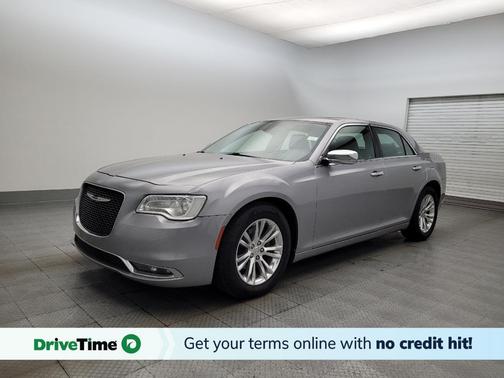 2017 Chrysler 300C Base
