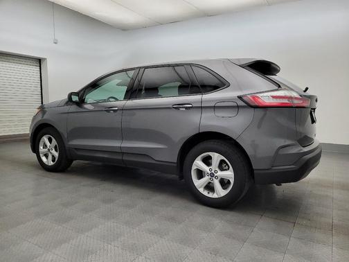 2021 Ford Edge SE