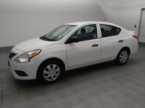 2015 Nissan Versa 1.6 S+