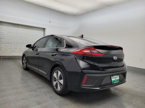 2019 Hyundai IONIQ Plug-In Hybrid Limited