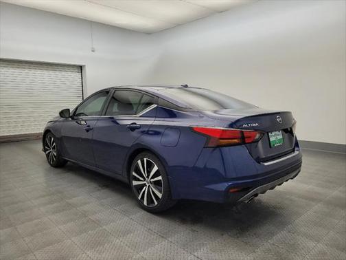 2021 Nissan Altima SR FWD