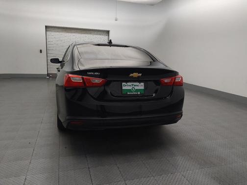 Mosaic Black Metallic 2023 Chevrolet Malibu 1LS