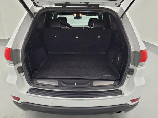 2018 Jeep Grand Cherokee Limited for sale in Chandler, AZ - image 29