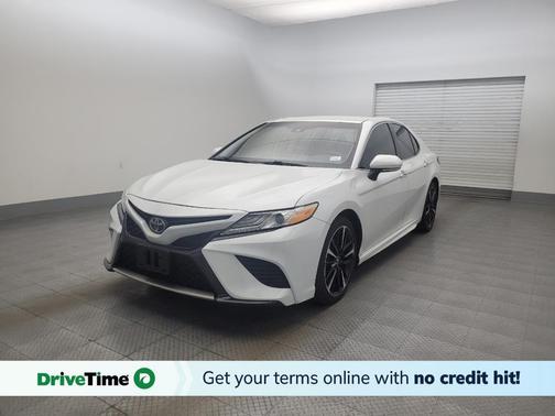 Wind Chill Pearl 2020 Toyota Camry XSE