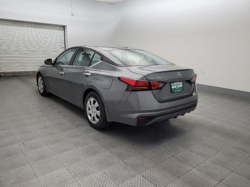 Gun Metallic 2019 Nissan Altima 2.5 S