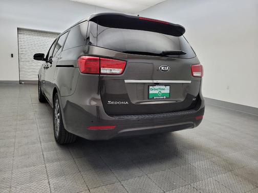 2017 Kia Sedona SX