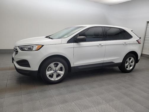 Oxford White 2020 Ford Edge SE