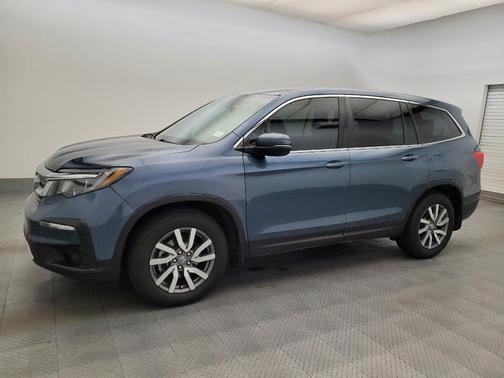 Blue 2019 Honda Pilot EX
