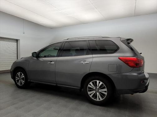 2020 Nissan Pathfinder S 2WD