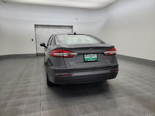 2020 Ford Fusion Hybrid SE
