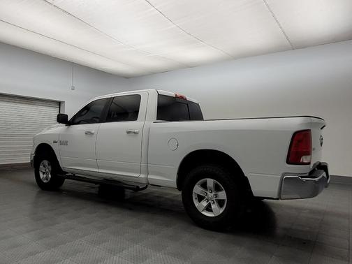 2017 RAM 1500 SLT