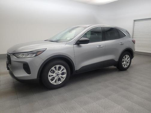 Iconic Silver Metallic 2024 Ford Escape Active