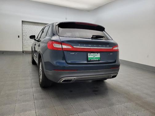 2016 Lincoln MKX Select